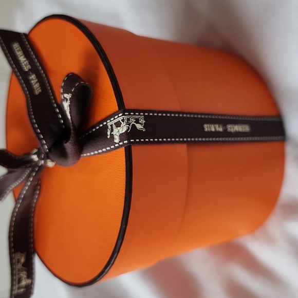 Hermès Cheval Punk Scarf/Losange Cashmere & Silk - Picture 6 of 14